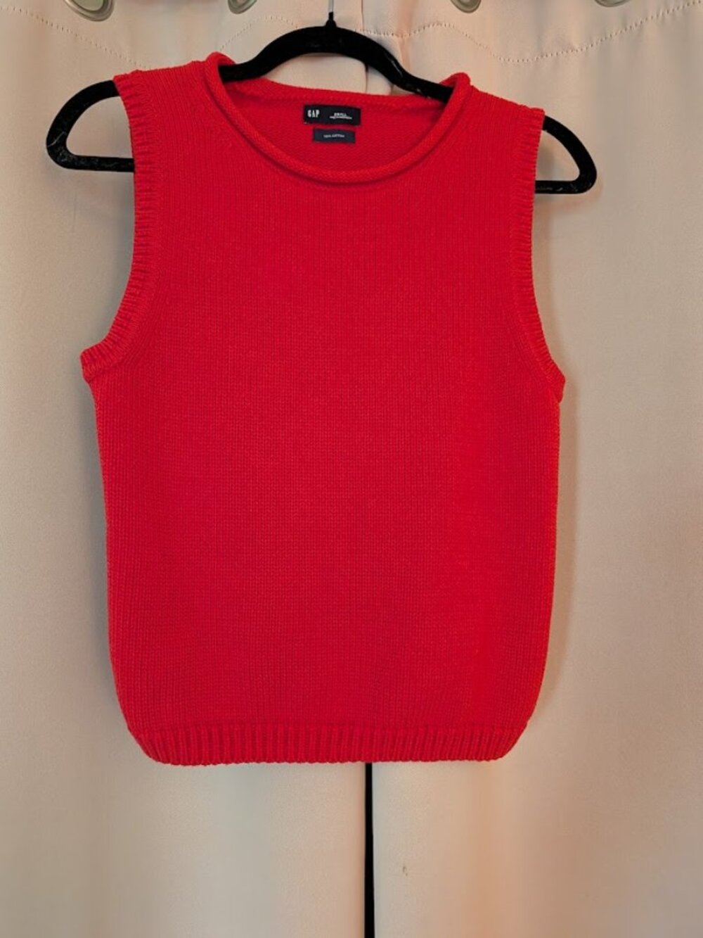Gap Red Sleeveless sweater